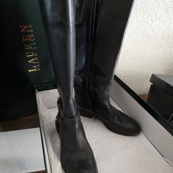 Ralph Lauren tall flat riding boots. - Picture 4 of 7